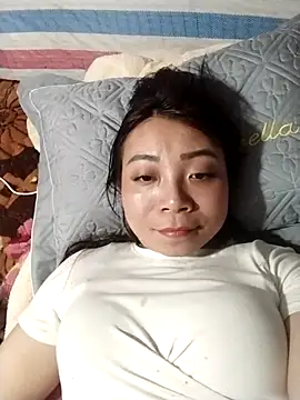 cute-shine online show from 02/15/26, 12:36