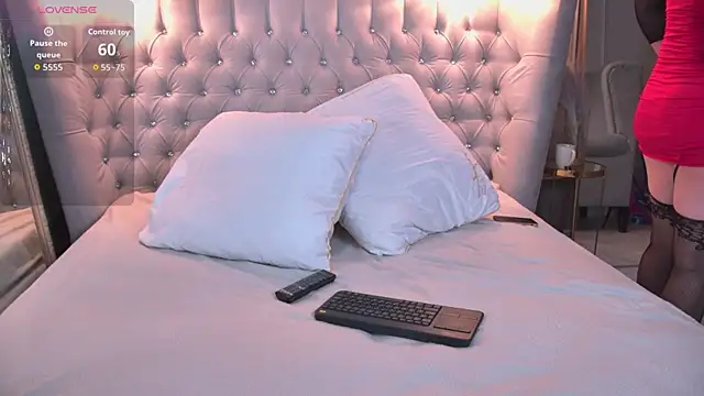 RubyReeves online show from 03/01/26, 06:37