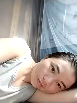 Snapshot of lovely-742 chatting on 05/01/26, 01:32 lovely-742 online show from 05/01/26, 01:32