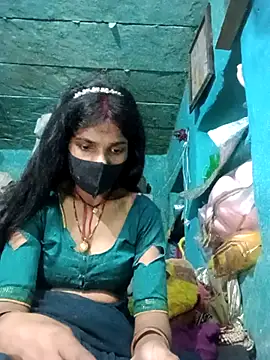 Snapshot of Desi_Couple_P chatting on 02/23/26, 04:10 Desi Couple P online show from 02/23/26, 04:10