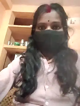 Snapshot of Desi_Couple_P chatting on 03/04/26, 02:45 Desi Couple P online show from 03/04/26, 02:45