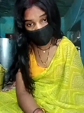 Snapshot of Desi_Couple_P chatting on 03/28/26, 02:33 Desi Couple P online show from 03/28/26, 02:33