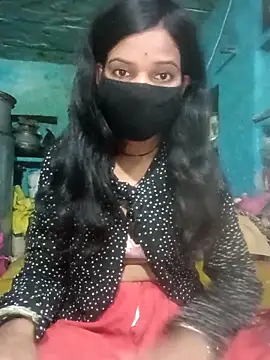 Snapshot of Desi_Couple_P chatting on 04/17/26, 12:02 Desi Couple P online show from 04/17/26, 12:02