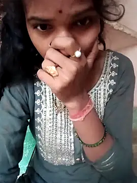 Desi Couple P online show from 05/08/26, 12:49