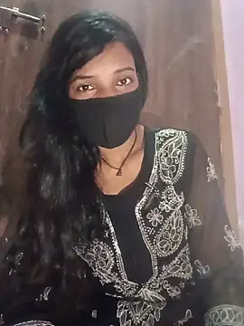 Snapshot of Desi_Couple_P chatting on 07/08/26, 12:15 Desi Couple P online show from 07/08/26, 12:15