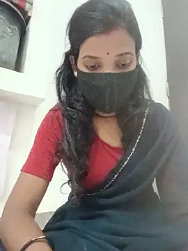 Snapshot of Desi_Couple_P chatting on 07/12/26, 01:57 Desi Couple P online show from 07/12/26, 01:57