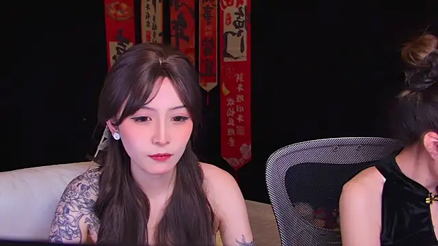 Snapshot of Wik-yibao chatting on 02/22/26, 02:37 Wik-yibao online show from 02/22/26, 02:37