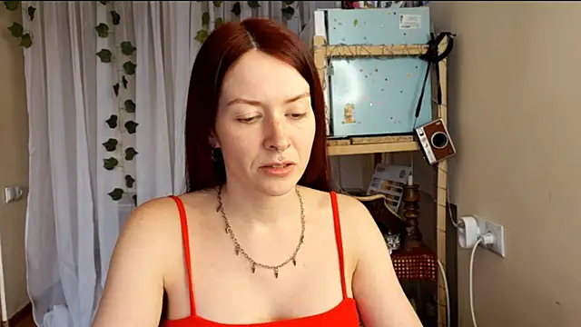 Kamila Moore  online show from 03/03/26, 02:45