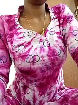 Snapshot of Sexy_Boudi650 chatting on 02/27/26, 05:35 Sexy Boudi650 online show from 02/27/26, 05:35