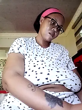 ShantelBootyBoobs online show from 04/27/26, 02:26