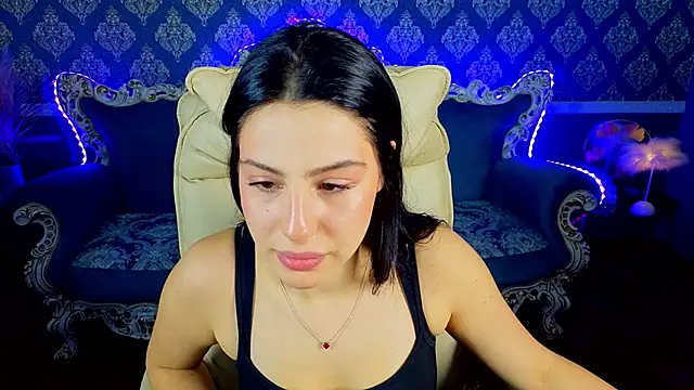 Snapshot of Twix_Ten chatting on 02/13/26, 09:27 Twix Ten online show from 02/13/26, 09:27