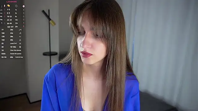 ClarineCasebolt online show from 03/09/26, 11:03