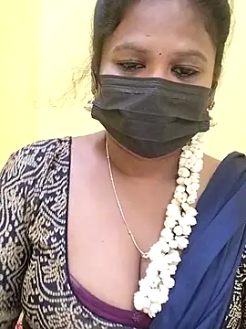 Snapshot of Tamil_Ramya_ chatting on 02/21/26, 04:52 Tamil Ramya online show from 02/21/26, 04:52