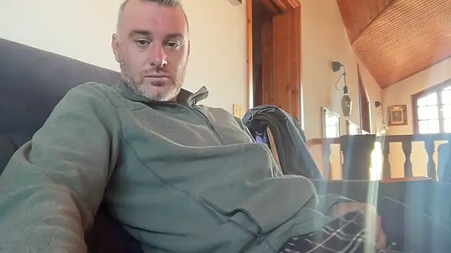 marcovik1 online show from 02/17/26, 09:39