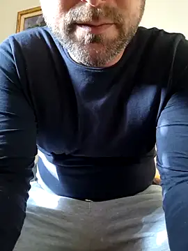 Snapshot of cetriolino chatting on 02/14/26, 08:22 cetriolino online show from 02/14/26, 08:22