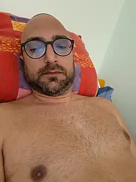 Snapshot of cetriolino chatting on 05/02/26, 08:30 cetriolino online show from 05/02/26, 08:30