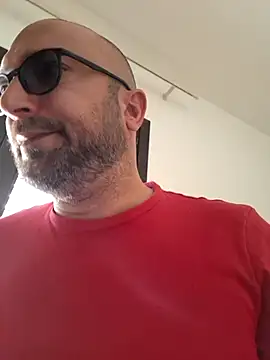 Snapshot of cetriolino chatting on 05/04/26, 05:36 cetriolino online show from 05/04/26, 05:36