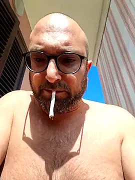 Snapshot of cetriolino chatting on 05/18/26, 01:28 cetriolino online show from 05/18/26, 01:28