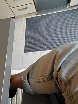 Snapshot of Ginevra01 chatting on 04/14/26, 01:28 Ginevra01 online show from 04/14/26, 01:28