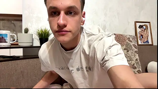 Snapshot of David_Hess chatting on 04/03/26, 05:00 David Hess online show from 04/03/26, 05:00