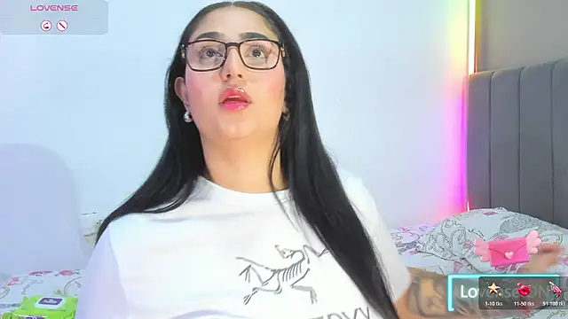 Curvy sweet online show from 02/25/26, 12:20