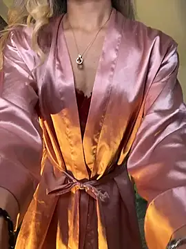 Snapshot of soffia_7 chatting on 03/25/26, 03:12 soffia 7 online show from 03/25/26, 03:12