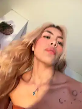 soffia 7 online show from 05/22/26, 04:52
