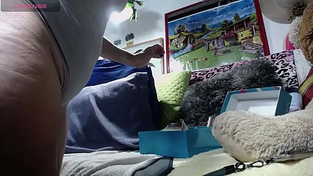 Snapshot of Merry-Olsen chatting on 04/20/26, 02:36 Merry-Olsen online show from 04/20/26, 02:36