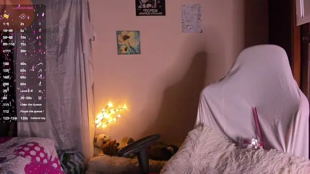 Snapshot of Hanna_Tm chatting on 02/26/26, 01:48 Hanna Tm online show from 02/26/26, 01:48