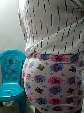 honey-suckle online show from 02/17/26, 06:36