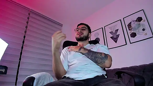 ethan grace online show from 02/17/26, 12:12