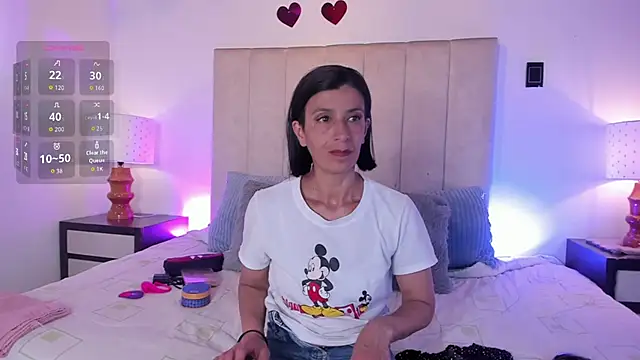 MissMilf  online show from 03/16/26, 07:29