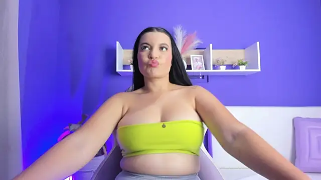 Zoe Curvy  online show from 02/13/26, 08:38