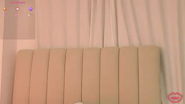 Snapshot of JulietRiverr chatting on 03/25/26, 03:45 JulietRiverr online show from 03/25/26, 03:45