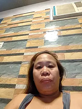 squirtshantal online show from 10/14/25, 03:07