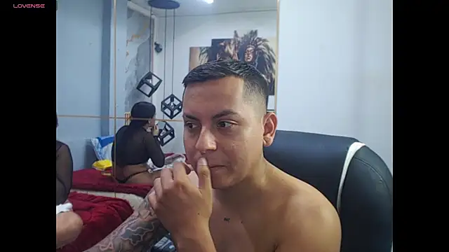 Snapshot of vanessa_f chatting on 02/18/26, 07:32 vanessa f online show from 02/18/26, 07:32