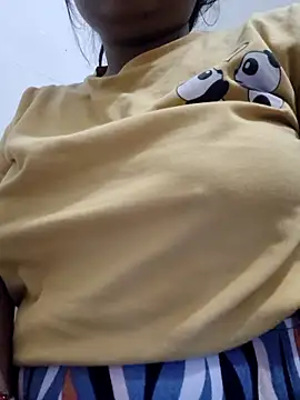 Snapshot of jann_hot1 chatting on 04/16/26, 07:25 jann hot1 online show from 04/16/26, 07:25