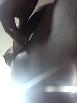 Snapshot of alanalaurent15 chatting on 02/24/26, 08:34 alanalaurent15 online show from 02/24/26, 08:34