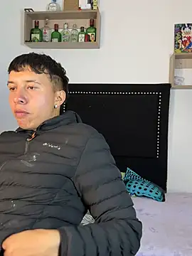 Snapshot of Jhony_rayder chatting on 02/20/26, 03:03 Jhony rayder online show from 02/20/26, 03:03