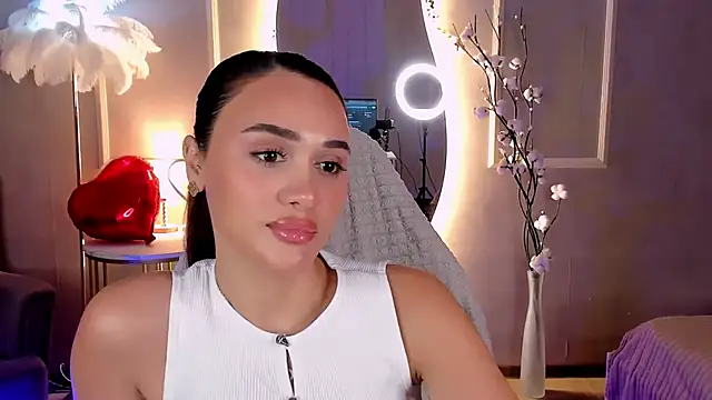 Kimberly Chapman online show from 02/15/26, 07:51