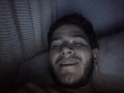 Snapshot of Master_977 chatting on 04/25/26, 07:11 Master 977 online show from 04/25/26, 07:11