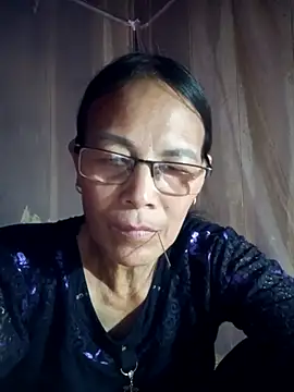 Snapshot of toyo_668 chatting on 04/06/26, 05:19 toyo 668 online show from 04/06/26, 05:19