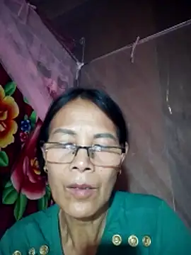 Snapshot of toyo_668 chatting on 04/12/26, 09:25 toyo 668 online show from 04/12/26, 09:25