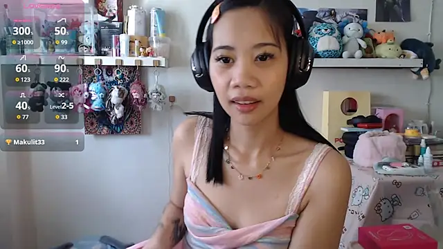 Snapshot of GloryKulikowski chatting on 03/21/26, 02:16 GloryKulikowski online show from 03/21/26, 02:16