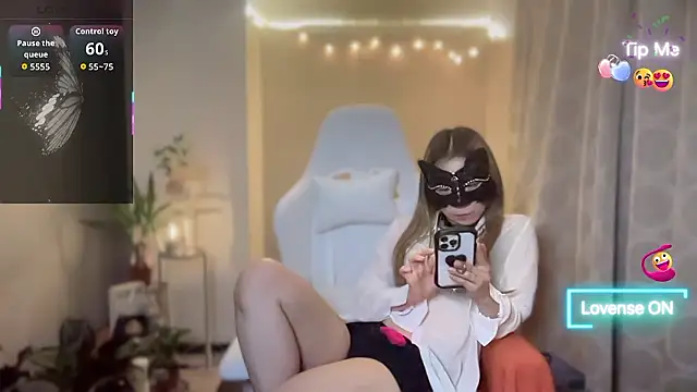 Snapshot of aria_nozomi chatting on 04/10/26, 01:27 aria nozomi online show from 04/10/26, 01:27