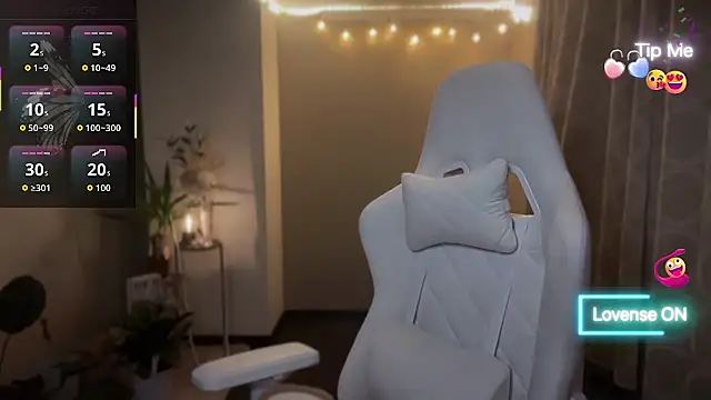 Snapshot of aria_nozomi chatting on 04/14/26, 04:02 aria nozomi online show from 04/14/26, 04:02