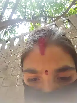 Snapshot of Seenu---Thakur chatting on 06/29/26, 07:25 Seenu---Thakur online show from 06/29/26, 07:25