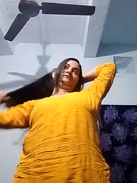 Anushka Singh0 online show from 02/27/26, 04:29