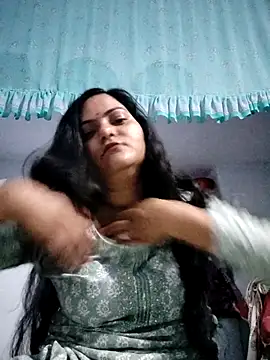 Anushka Singh0 online show from 03/28/26, 05:23