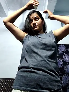 Anushka Singh0 online show from 04/12/26, 03:50